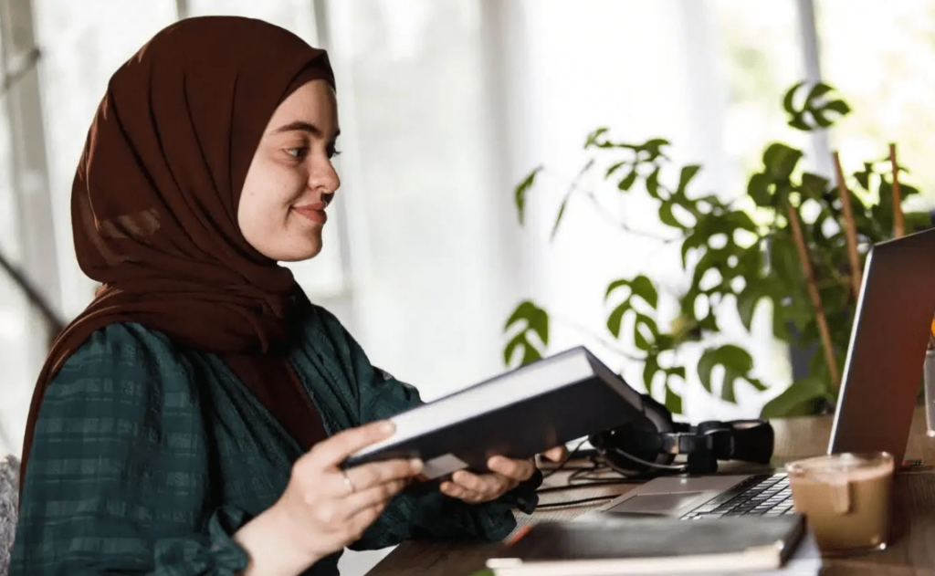 Female Quran tutors