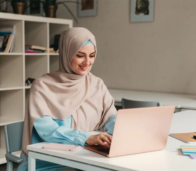 Online Female Quran